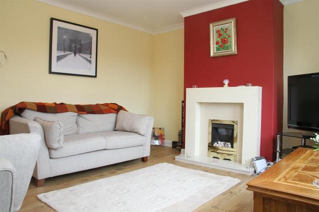  Image of 3 bedroom Terraced house for sale in Canada Terrace Rawdon Leeds LS19 at Rawdon Leeds Rawdon, LS19 6LS