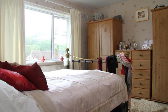  Image of 3 bedroom Terraced house for sale in Canada Terrace Rawdon Leeds LS19 at Rawdon Leeds Rawdon, LS19 6LS