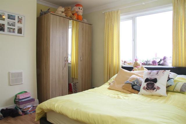  Image of 3 bedroom Terraced house for sale in Canada Terrace Rawdon Leeds LS19 at Rawdon Leeds Rawdon, LS19 6LS