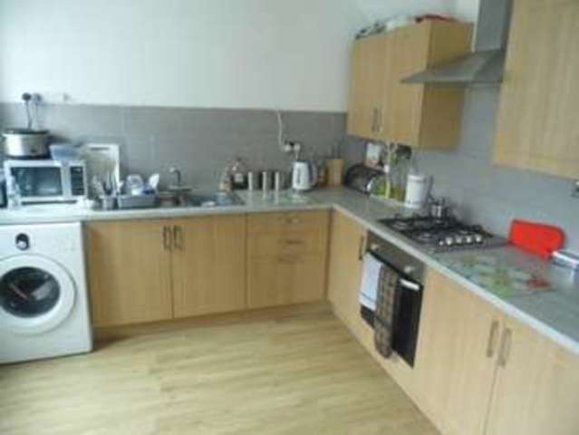  Image of 3 bedroom Terraced house for sale in Carisbrooke Avenue Middlesbrough TS3 at Middlesbrough Cleveland Middlesbrough, TS3 9LE