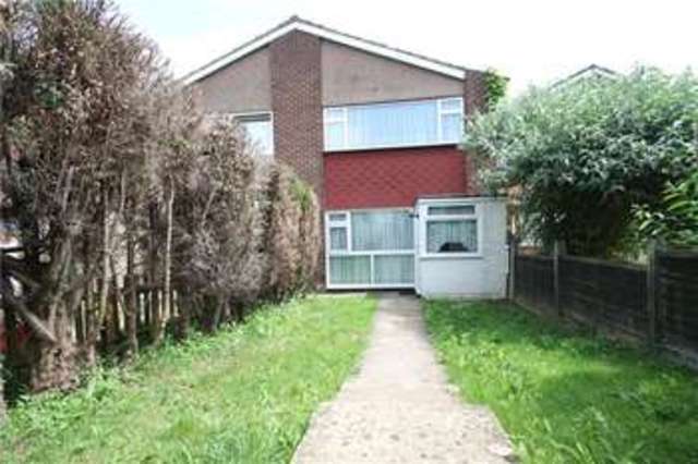  Image of 3 bedroom Terraced house to rent in Carlisle Close Rochester ME2 at Rochester Kent Cuxton, ME2 2RN