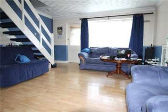  Image of 3 bedroom Terraced house to rent in Carlisle Close Rochester ME2 at Rochester Kent Cuxton, ME2 2RN