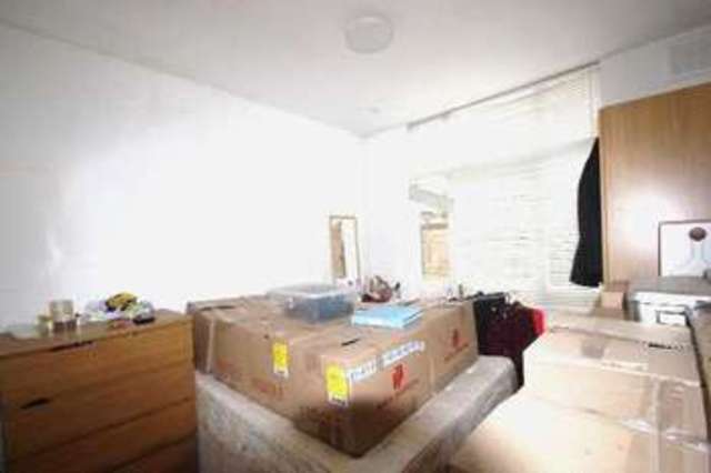  Image of 2 bedroom Flat to rent in Carysfort Road London N16 at London N16 9AP Newington Green, N16 9AP