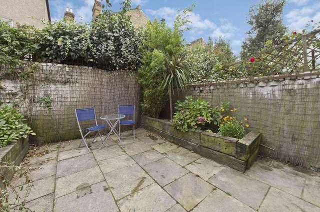  Image of 4 bedroom Property to rent in Cathles Road London SW12 at Cathles Road  London, SW12 9LE