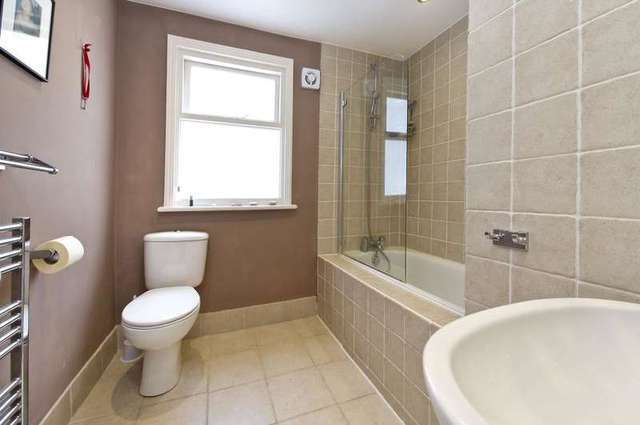  Image of 4 bedroom Property to rent in Cathles Road London SW12 at Cathles Road  London, SW12 9LE