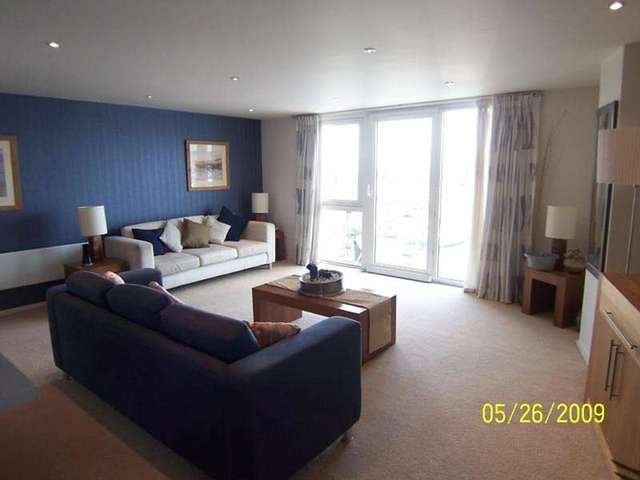  Image of 2 bedroom Flat to rent in Channel Way Ocean Village Southampton SO14 at Southampton Hampshire, SO14 3JB