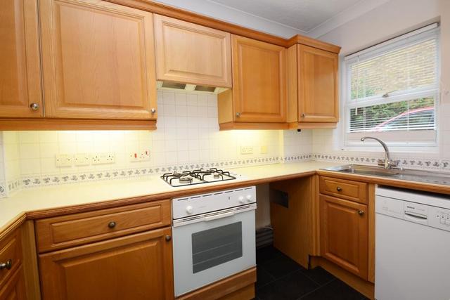  Image of 2 bedroom Mews to rent in Charlotte Mews Heather Place Esher KT10 at Heather Place Esher Esher, KT10 8NL