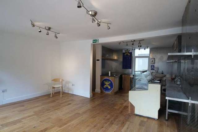  Image of Detached house to rent in Chalton Street London NW1 at Charlton Street  London, NW1 1JD