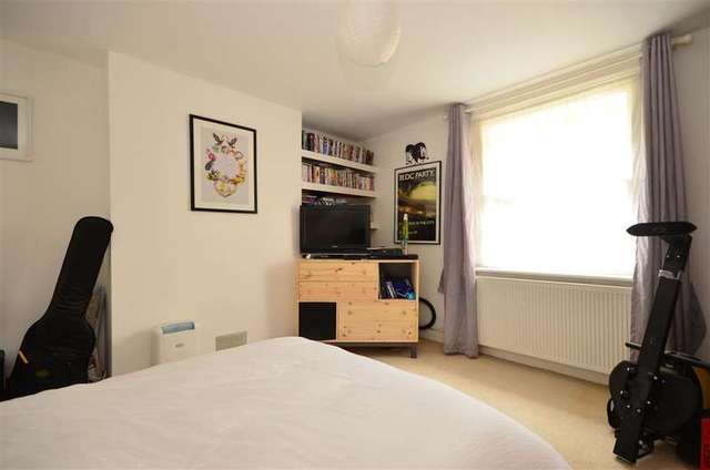  Image of 1 bedroom Apartment for sale in Chatham Place Brighton BN1 at Brighton East Sussex Brighton, BN1 3TP