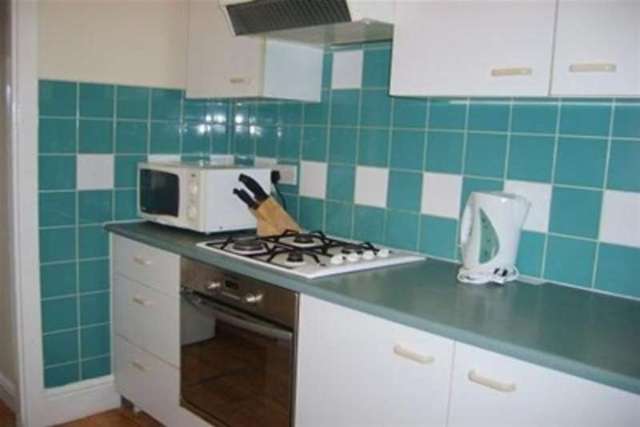  Image of 4 bedroom Detached house to rent in Chillingham Road Heaton Newcastle upon Tyne NE6 at Newcastle upon Tyne, NE6 5BU