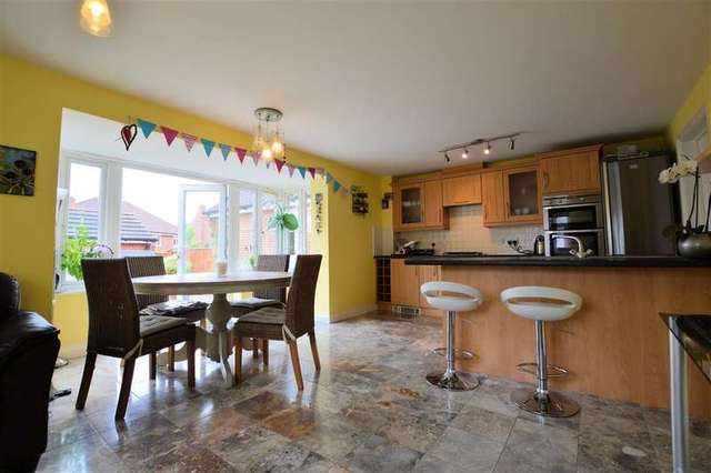  Image of 4 bedroom Detached house for sale in Chrysanthemum Drive Shinfield Reading RG2 at Reading, RG2 9DQ