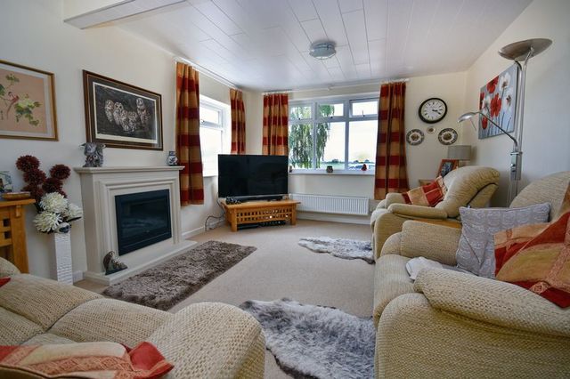  Image of 4 bedroom Detached house for sale in Church End Frampton Boston PE20 at Church End Frampton Boston, PE20 1AX