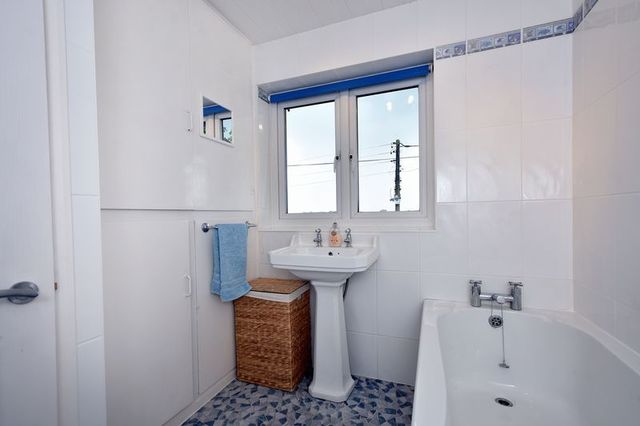  Image of 4 bedroom Detached house for sale in Church End Frampton Boston PE20 at Church End Frampton Boston, PE20 1AX