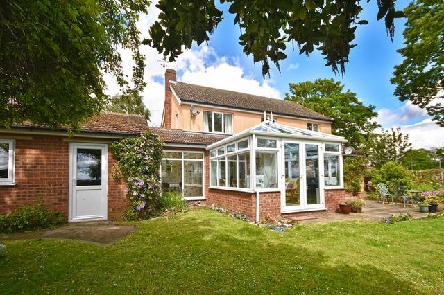  Image of 4 bedroom Detached house for sale in Church End Frampton Boston PE20 at Church End Frampton Boston, PE20 1AX