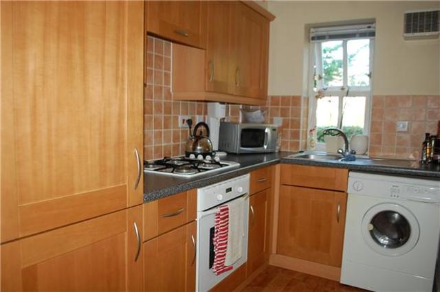  Image of 2 bedroom Terraced house to rent in Church Paddock Court Wallington SM6 at Surrey, SM6 7AW