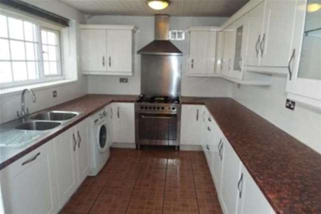  Image of 4 bedroom Detached house to rent in Church Road Yardley Birmingham B33 at Birmingham, B33 8HA