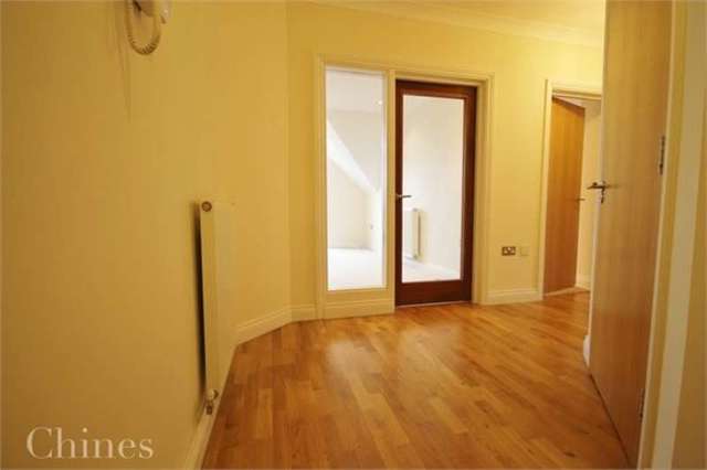  Image of 2 bedroom Apartment to rent in Church Road Southbourne Bournemouth BH6 at Church Road Southbourne Wick, BH6 4AT