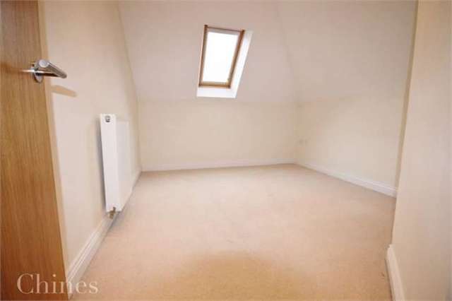  Image of 2 bedroom Apartment to rent in Church Road Southbourne Bournemouth BH6 at Church Road Southbourne Wick, BH6 4AT