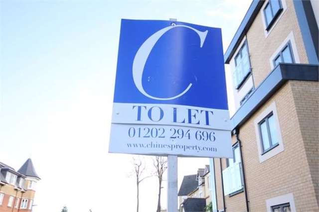  Image of 2 bedroom Apartment to rent in Church Road Southbourne Bournemouth BH6 at Church Road Southbourne Wick, BH6 4AT