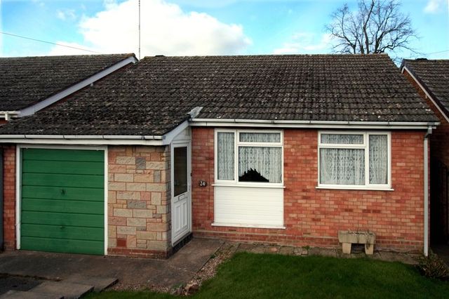  Image of 2 bedroom Detached house to rent in Churchfield Road Eccleshall Stafford ST21 at Churchfield Road Eccleshall Eccleshall, ST21 6AG