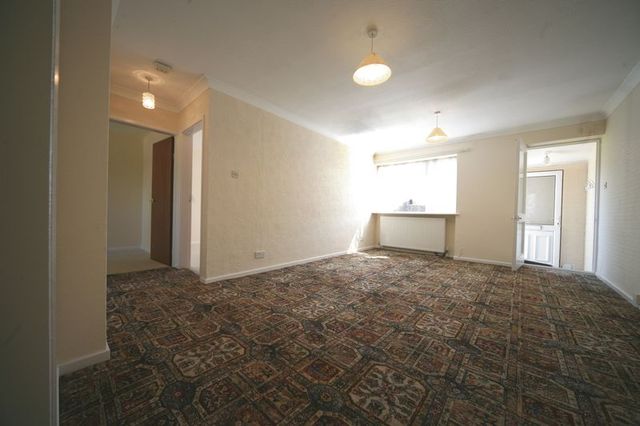  Image of 2 bedroom Detached house to rent in Churchfield Road Eccleshall Stafford ST21 at Churchfield Road Eccleshall Eccleshall, ST21 6AG