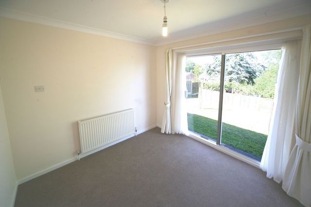  Image of 2 bedroom Detached house to rent in Churchfield Road Eccleshall Stafford ST21 at Churchfield Road Eccleshall Eccleshall, ST21 6AG