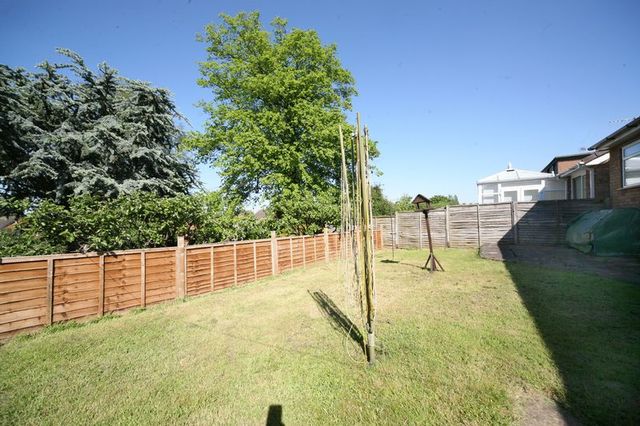 Image of 2 bedroom Detached house to rent in Churchfield Road Eccleshall Stafford ST21 at Churchfield Road Eccleshall Eccleshall, ST21 6AG