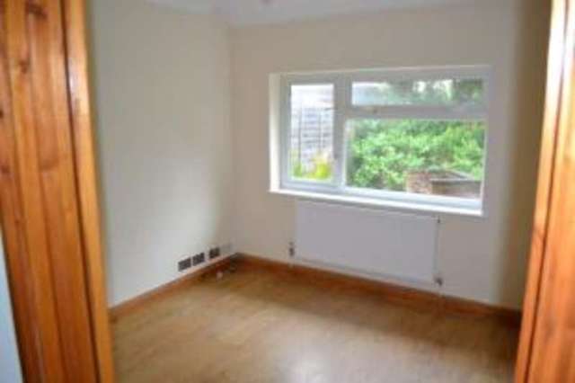  Image of 5 bedroom Detached house for sale in Crocus Close Clacton-on-Sea CO16 at Clacton-On-Sea Essex Little Clacton, CO16 7DY