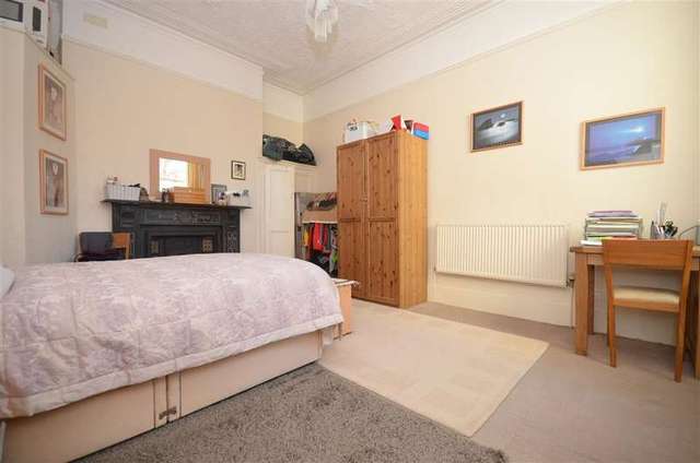  Image of 2 bedroom Apartment for sale in Clarendon Road Southsea PO4 at Southsea Hampshire Southsea, PO4 0SF