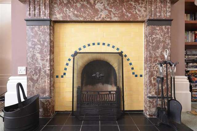  Image of 2 bedroom Apartment for sale in Clarendon Road Southsea PO4 at Southsea Hampshire Southsea, PO4 0SF