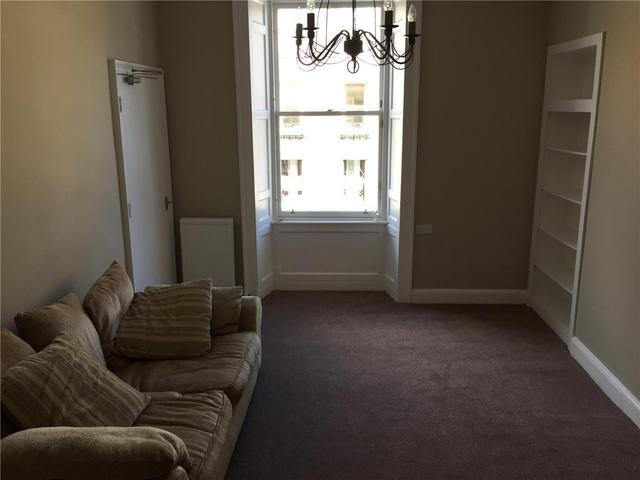  Image of 3 bedroom Flat to rent in Clerk Street Edinburgh EH8 at South Side Edinburgh Edinburgh, EH8 9JQ