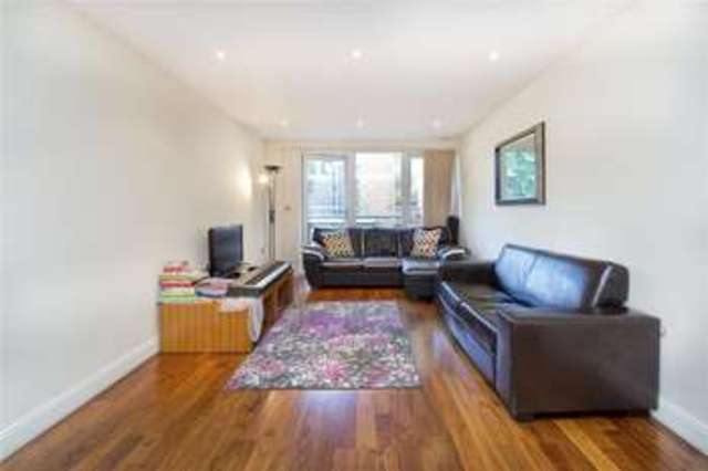  Image of 2 bedroom Flat to rent in Clerkenwell Road London EC1M at Clerkenwell London Goswell Road, EC1M 5PZ