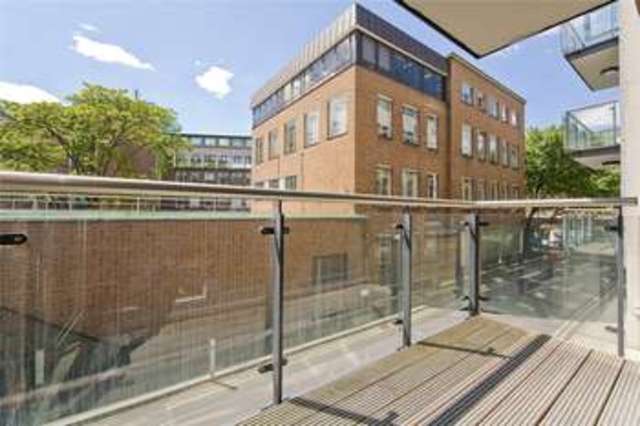  Image of 2 bedroom Flat to rent in Clerkenwell Road London EC1M at Clerkenwell London Goswell Road, EC1M 5PZ