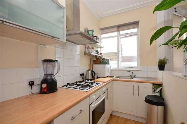  Image of 1 bedroom Apartment for sale in Clifton Street Brighton BN1 at Brighton East Sussex Brighton, BN1 3PH