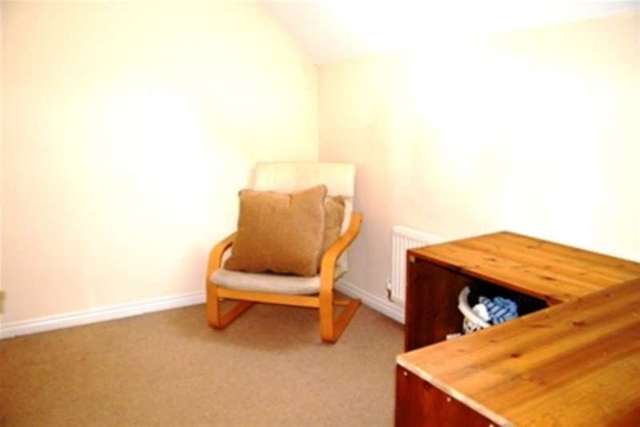  Image of 2 bedroom Maisonette to rent in Bradford Drive Colchester CO4 at Colchester, CO4 5ZA