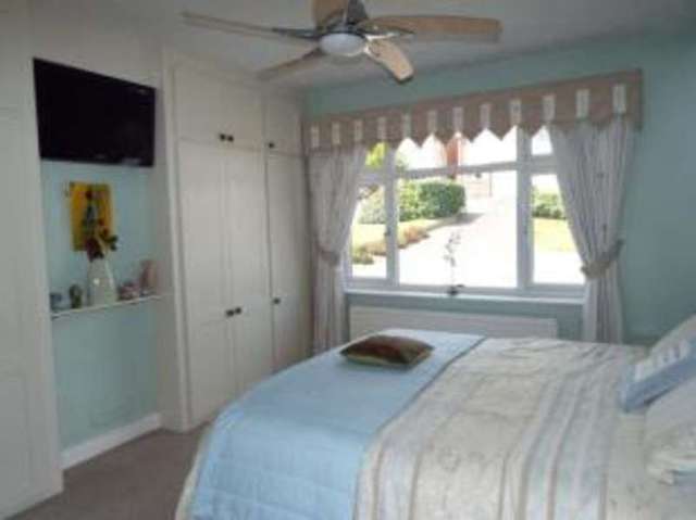  Image of 4 bedroom Bungalow for sale in Common Lane Polesworth Tamworth B78 at Polesworth Tamworth Polesworth, B78 1LZ