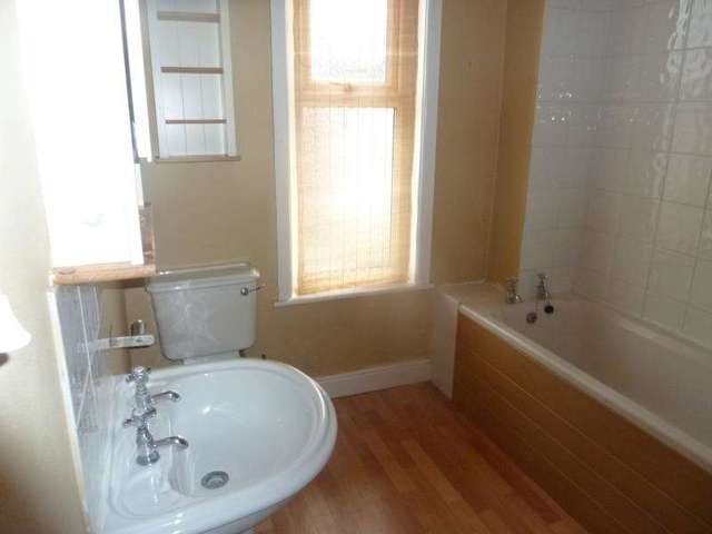  Image of 2 bedroom Detached house for sale in Compton Row Leeds LS9 at Leeds, LS9 6DL