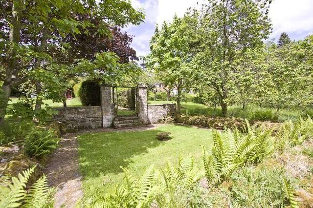  Image of 6 bedroom Property for sale in Coopers Hill Alvechurch Birmingham B48 at Coopers Hill  Birmingham, B48 7BX