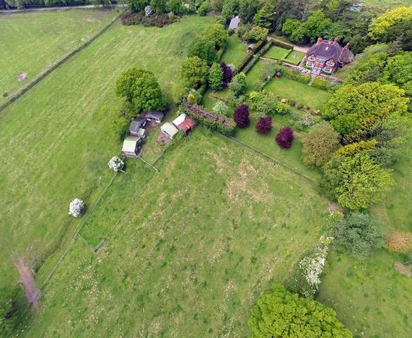  Image of 6 bedroom Property for sale in Coopers Hill Alvechurch Birmingham B48 at Coopers Hill  Birmingham, B48 7BX