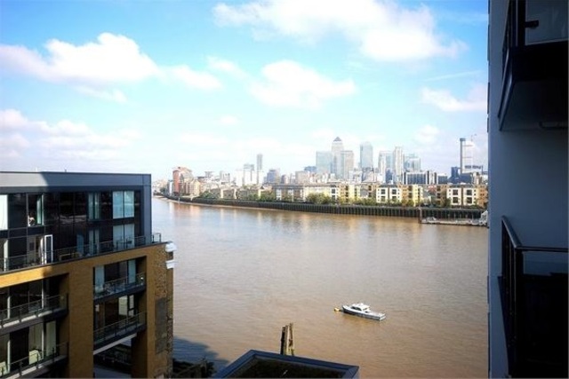  Image of 2 bedroom Flat to rent in Wharf Street London SE8 at GREENWICH, SE8 3FY
