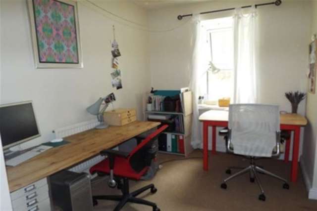  Image of 2 bedroom Flat to rent in Cotham Brow Cotham Bristol BS6 at Bristol, BS6 6AW