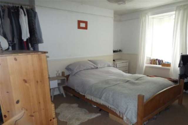  Image of 2 bedroom Flat to rent in Cotham Brow Cotham Bristol BS6 at Bristol, BS6 6AW