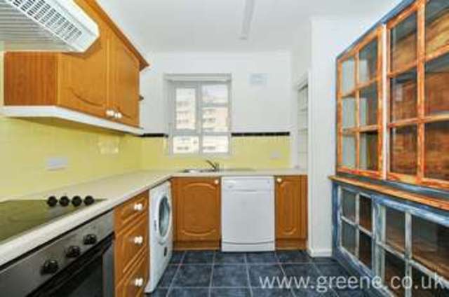  Image of 4 bedroom Flat to rent in Cranston Estate London N1 at Old Street  Hoxton, N1 6TD