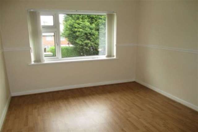  Image of 3 bedroom Detached house to rent in Crayford Road Kingstanding Birmingham B44 at Birmingham, B44 0TS