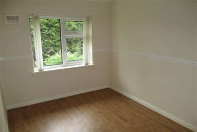  Image of 3 bedroom Detached house to rent in Crayford Road Kingstanding Birmingham B44 at Birmingham, B44 0TS