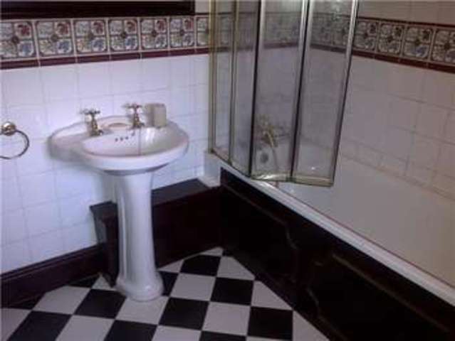  Image of 2 bedroom Terraced house to rent in New Road Crickhowell NP8 at New Road  Crickhowell, NP8 1AU