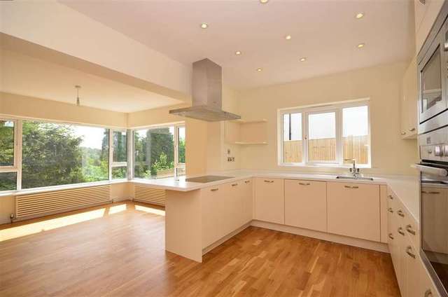  Image of 4 bedroom Detached house for sale in Croft Road Brighton BN1 at Brighton East Sussex Brighton, BN1 5JJ