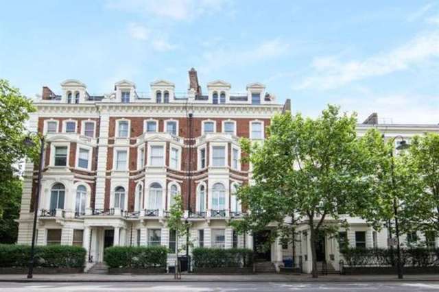  Image of 1 bedroom Flat for sale in Cromwell Road London SW5 at Earls Court London Earl