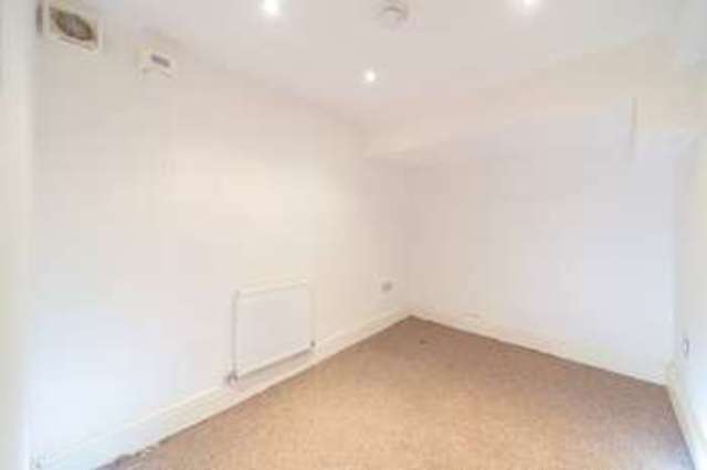  Image of 2 bedroom Flat for sale in Croxteth Road Toxteth Liverpool L8 at Croxteth Road  Liverpool, L8 3SF