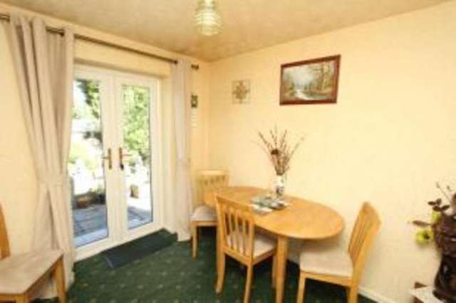  Image of 2 bedroom Bungalow for sale in Curlew Avenue Eckington Sheffield S21 at Eckington Sheffield Eckington, S21 4HR
